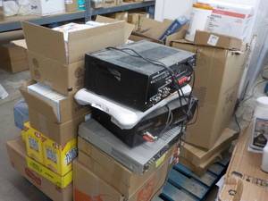 lot 157 image: Pallet of Unclaimed and Overstock...