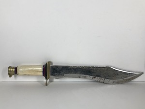 lot 54 image: Large Collectible Knife with Sheath
