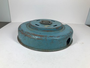 lot 65 image: Vintage WWII Training Practice Tank Mine