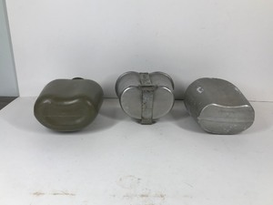 lot 77 image: 2 - Military Canteens & 1 Canteen Holder