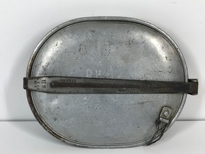 lot 84 image: Vintage Military Canteen (No Utensils)