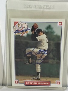 lot 110 image: Nabisco 1993 Major League Baseball Players Alumni Jim Catfish Hunter All Star Autographs Baseball Card - Certificate of Authenticity for Autograph