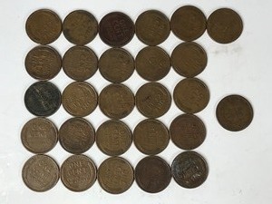 lot 123 image: Lot of Wheat Pennies & 1 Indian Head Penny - Inventory Listed in Description