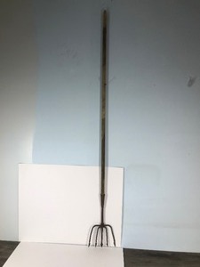 lot 176 image: Vintage Wood Handle Fishing Spear