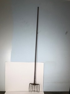lot 178 image: Vintage 7 Tine Fishing Spear