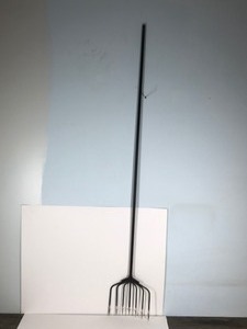 lot 179 image: 7 Tine Fishing Spear