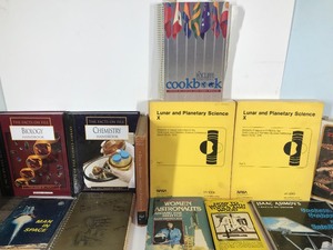lot 427 image: Cook Books - Lunar and Planetary Science X (NASA) - Chemistry - Biology - Coin Books & More