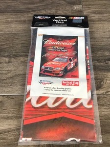 lot 433 image: 3 - Nascar Kasey Kahne #9 Horizontal & Vertical Flags