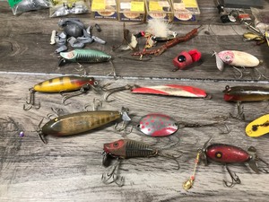 lot 463 image: Plano Tackle Box Full of Tackle - Mostly Vintage Tackle