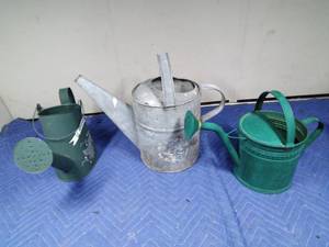 lot 202 image: 3 Vintage watering cans