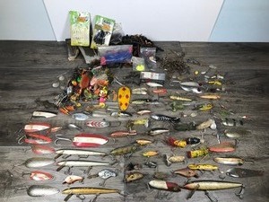 Lot of Vintage Fishing Lures, Etc - sporting goods - by owner - sale -  craigslist