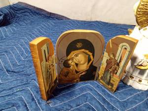 lot 349 image: Chalkware candle sticks, Ave Maria wood musical statue and more