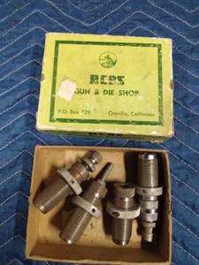 lot 267 image: Gun dies in original box