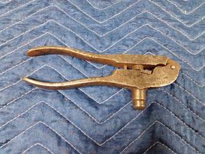 lot 268 image: Vintage reloading tool