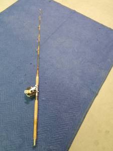 lot 243 image: Vintage Ocean City big game rod and reel