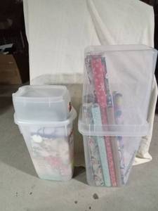 lot 228 image: 2 Wrapping paper containers with wrapping paper and gift bags