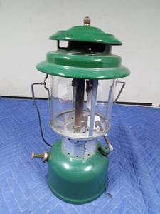 lot 215 image: Vintage Coleman lantern Aug 1968