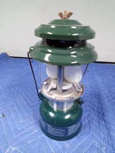lot 212 image: 2000 Coleman lantern