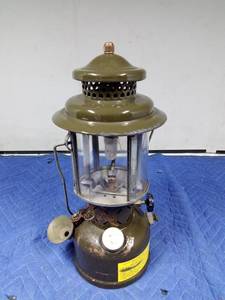 lot 203 image: 1972 Army lantern