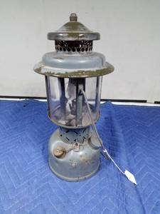 lot 204 image: 1965 Army lantern