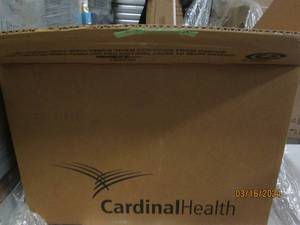 lot 114 image: box of 3-ring binders...