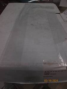 lot 117 image: case of 1000 clear 8 inch x 4 inch x 18 inch bags