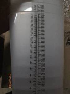 lot 138 image: 20 plastic measuring cups...