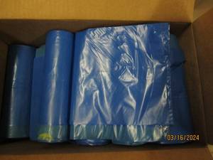 lot 155 image: case of 100 draw tape linergarbage bags 33 gallon blue