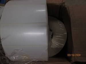 lot 170 image: case of 2 big rolls of 2 inch x 4 inch labels