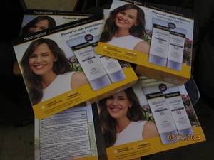 lot 281 image: 6 packages of 2 neutrogena ultra sheer 55 sunscreen