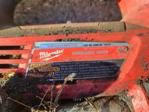 Milwaukee Grease Gun