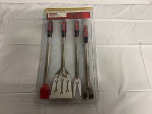 4pc Craftsman BBQ Accessory Set