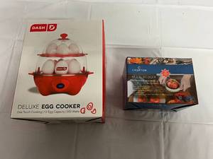 Dash Deluxe Egg Cooker and Multi Wedger