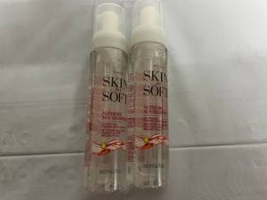 2 Skin So Soft Oil-Infused Foaming Body Washes