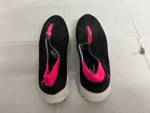 Size 9 Running Shoes