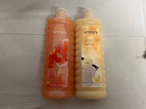 2 Avon Senses Bubble Bath Liquid