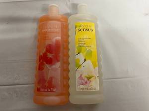 2 Avon Senses Bubble Bath Liquid