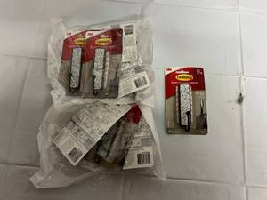 2 x 4 Packs of Decorative Large Matte Blakc Command Hooks