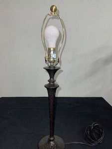 Metal Spindle Table Lamp