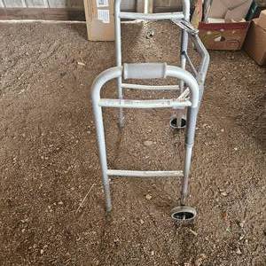 Folding handicap walker
