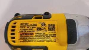 DeWALT  DCF787 Cordless Impact Driver ( Brand new)