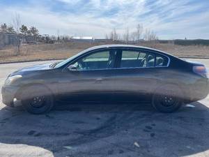 2010 Nissan Altima 2.5 S - 1 OWNER