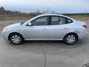2008 Hyundai Elantra SE - 1 OWNER -  90,737 MILES - MANUAL