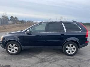 2010 Volvo XC90 V8 - AWD