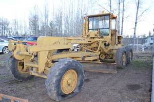 lot 3 image: Cat 12 Motor Grader