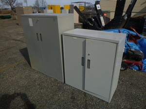 2 Storage Cabinets