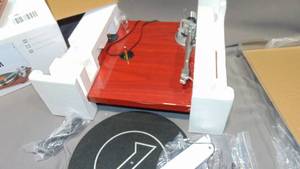 lot 45 image: Turntables Belt-Drive Record Playe Wireless Output Phono Line Output USB Digital to PC Recording with Advanced MM Cartridge&Counterweight Red