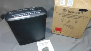 lot 56 image: Bonsaii paper shredder s120-c