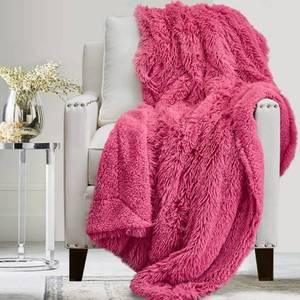 lot 120 image: The Connecticut Home Company Throw Blanket, Soft Plush Reversible Shag and Sherp 840029616314