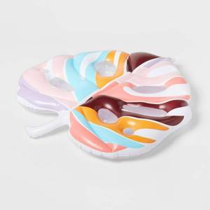 lot 150 image: Sun Squad Palm Leaf Float 6926262909483